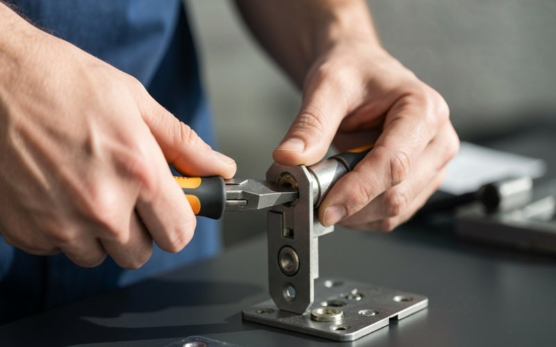 Service image